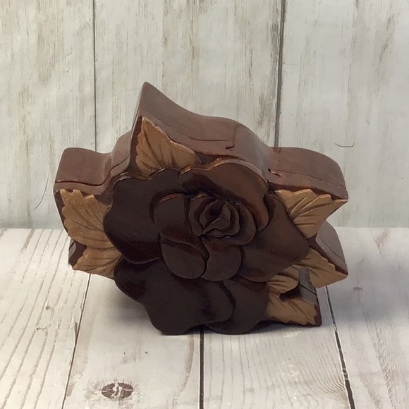 Hand Carved Multi Tone Wood Rose Puzzle Trinket Box - Picture 2 of 9